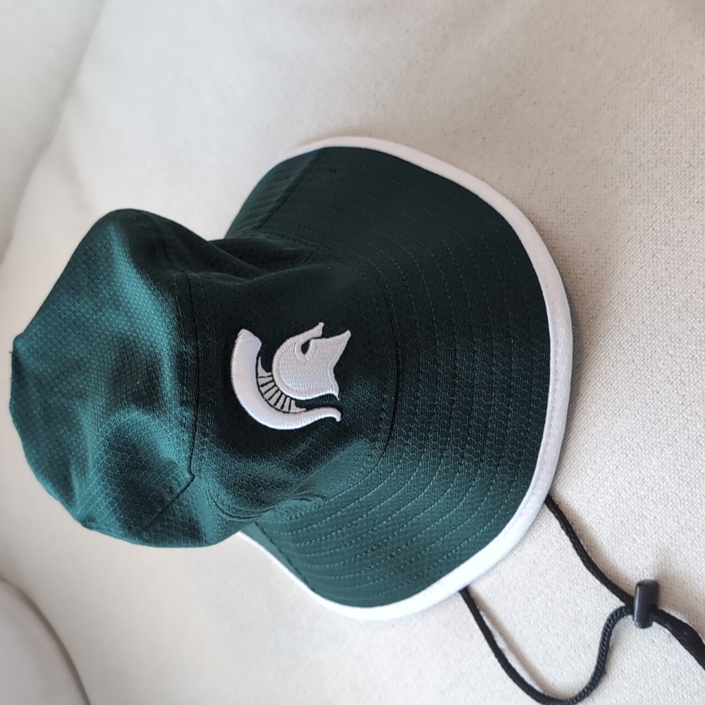Michigan State Spartan new era bucket hat